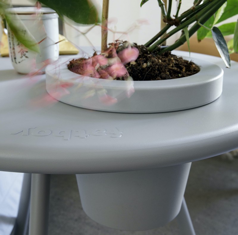 ogrodowy_stolik_kawowy_FATBOY_Bakkes