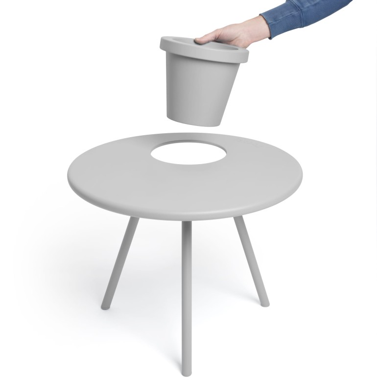 ogrodowy_stolik_kawowy_FATBOY_Bakkes_light-grey