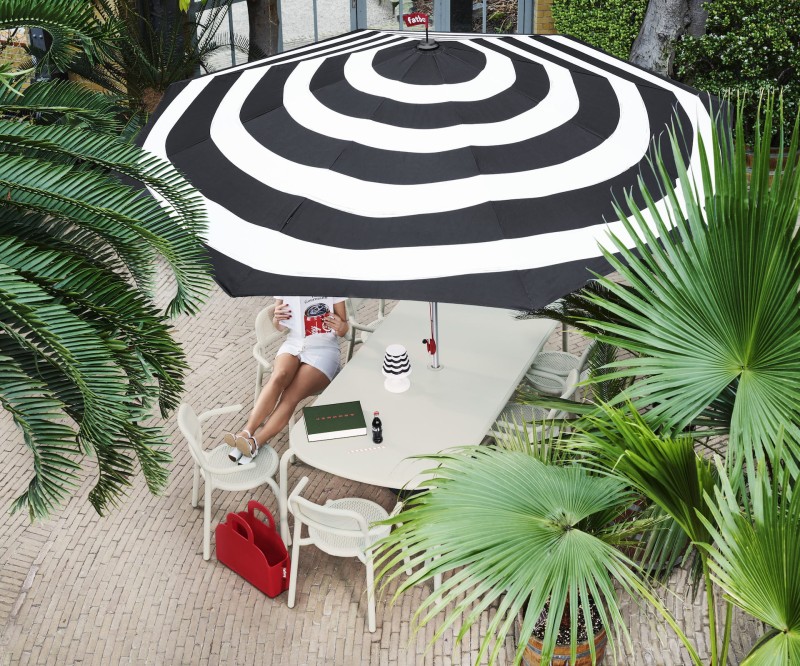 parasol_ogrodowy_FATBOY_stripesol