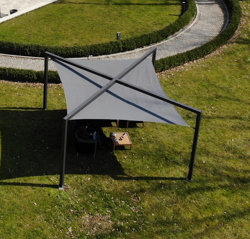 pergola_z_żaglem_Crosa_zadaszenie_tarasu