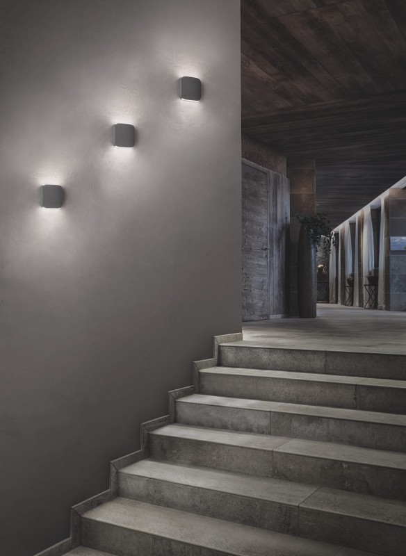 lampa_outdoor_ailati-lights-by-zafferano_astuccio_kinkiet