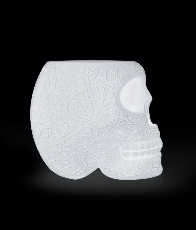lampa_Mexico_stool_led_by Studio Job_qeeboo