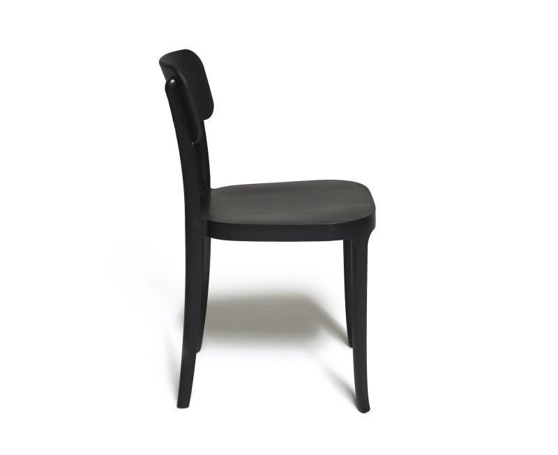 krzesło_Kchair_qeeboo_design-by Stefano Giovannoni_czarne