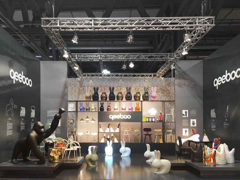 lampa-dekoracja-rzeźba-KONG-qeeboo-design-by-Stefano--Giovannoni