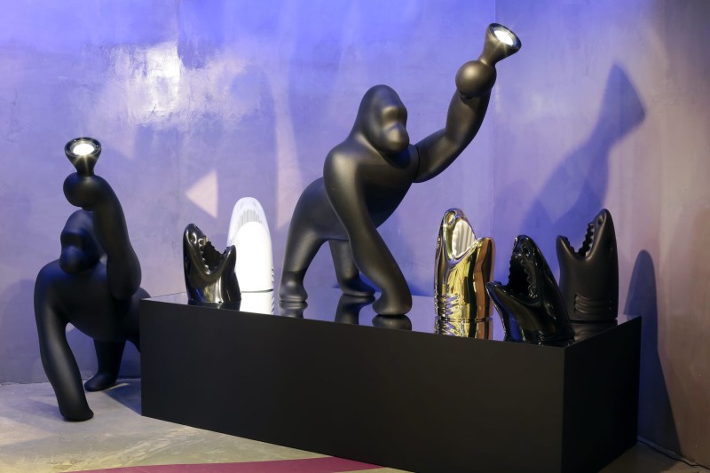 lampa-dekoracja-rzeźba-KONG-qeeboo-design-by-Stefano--Giovannoni