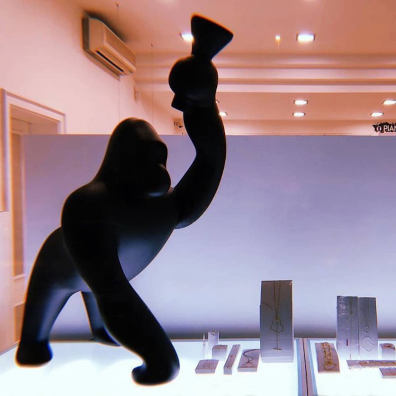 lampa-dekoracja-rzeźba-KONG-qeeboo-design-by-Stefano--Giovannoni