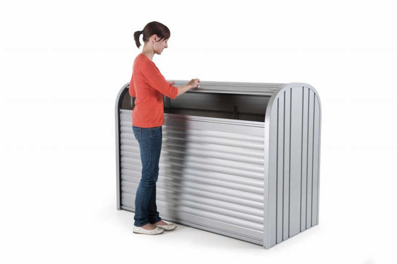 metalowa-skrzynia-ogrodowa-Biohort-storemax-otwieranie-02.jpg