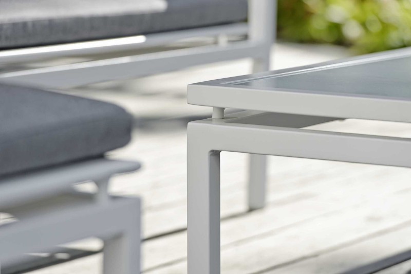 stolik_ogrodowy_stern_skleby_biała