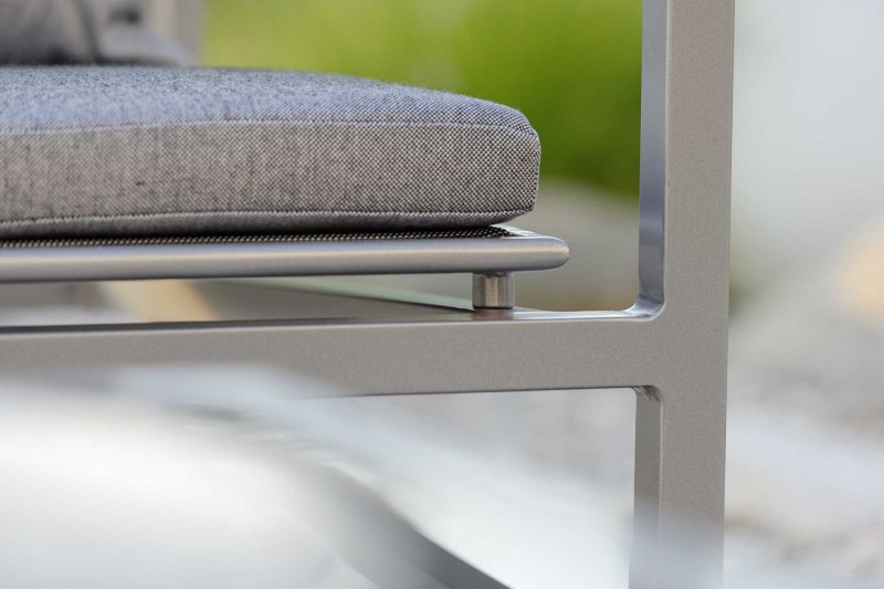 stolik_ogrodowy_stern_skleby_grafitowa