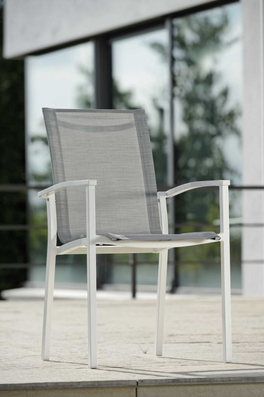 krzesło_ogrodowe_stern_evoee_rama_biała_materiał_szary