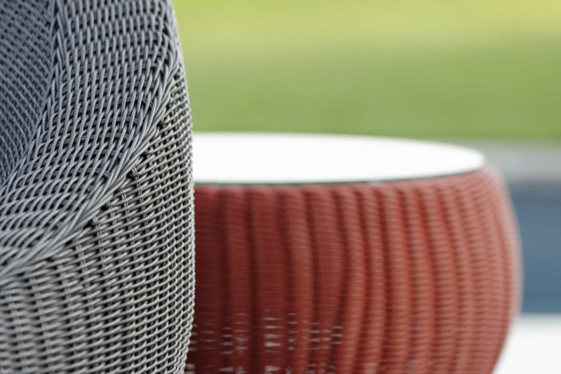 podnóżek_stolik_stern_anny_red_418163