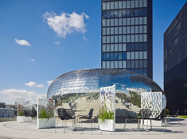 metalowa_donica_z_trejażem_ELMAS