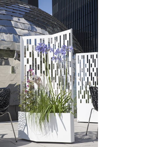 metalowa_donica_z_trejażem_ELMAS