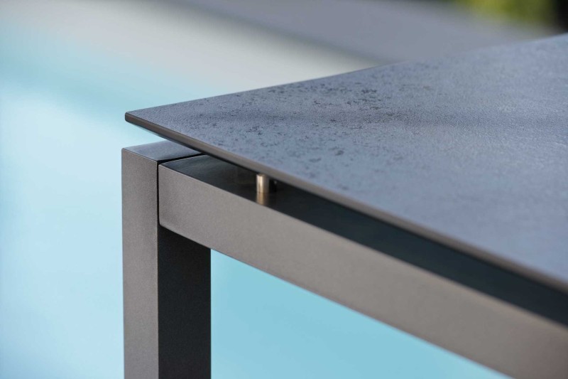 ogrodowy_stół_barowy_bar