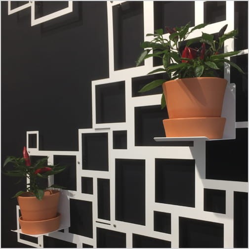 trejaż_kratka_na_pnącza_ROM_dodatkowa_półka_na doniczkę