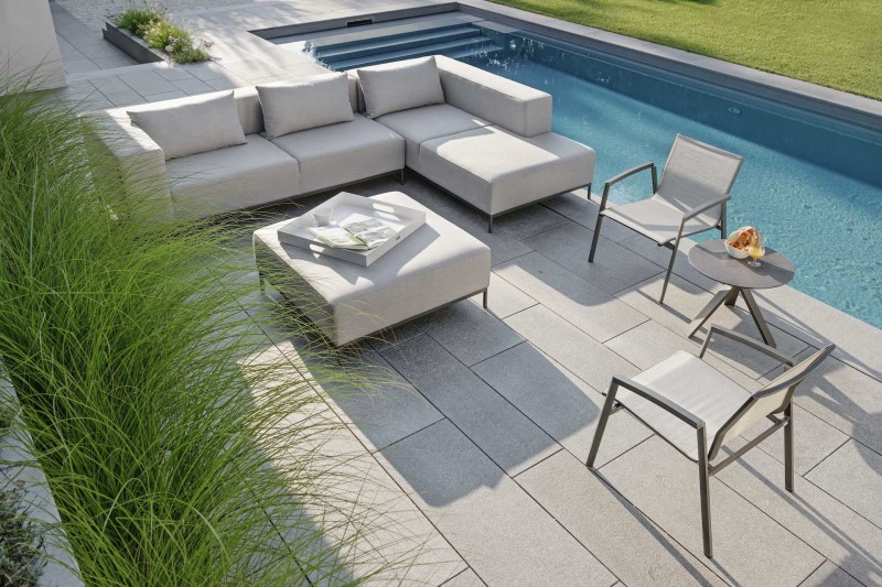 stolik_kawowy_freddie_stern