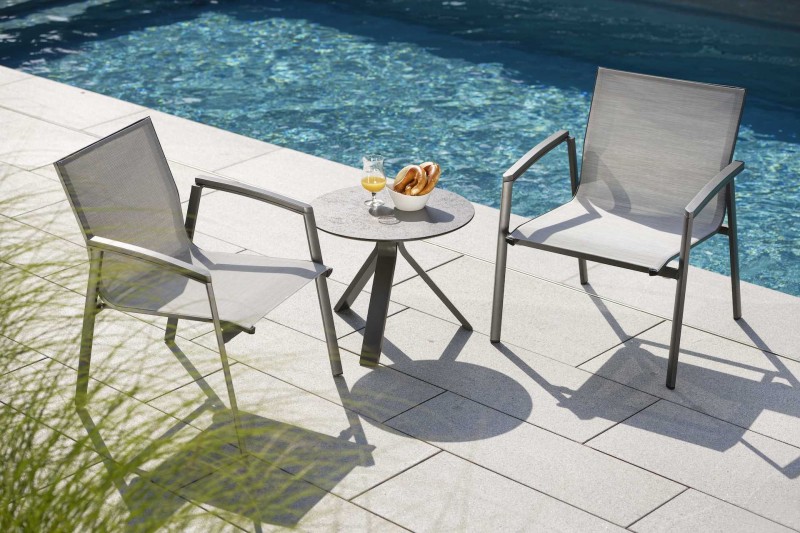 stolik_kawowy_freddie_stern