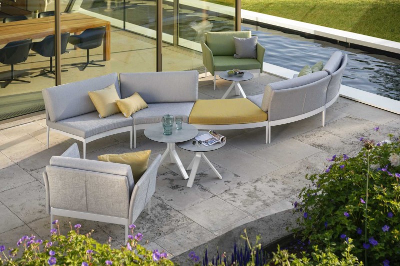 stolik_kawowy_freddie_stern