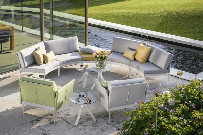 stolik_kawowy_freddie_stern