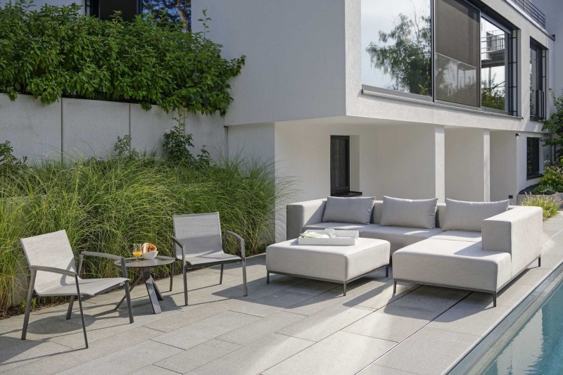 stolik_kawowy_freddie_stern