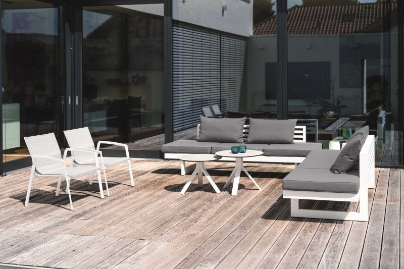 stolik_kawowy_freddie_stern