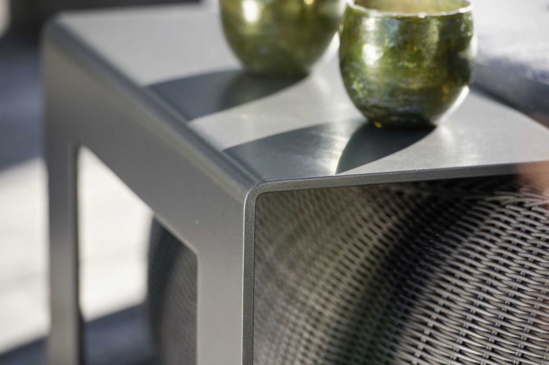 stolik_boczny_side_table_stern