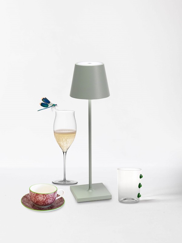 lampka_ogrodowa_LED_USB_poldina_pret-a-porter_zafferano