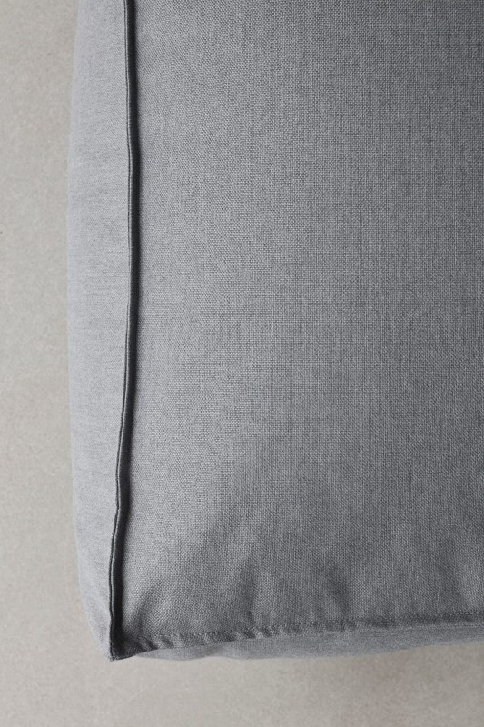 ogroodwy_fotel_wypoczynkowy_pufa_Lounger_L_blomus_stay_stone