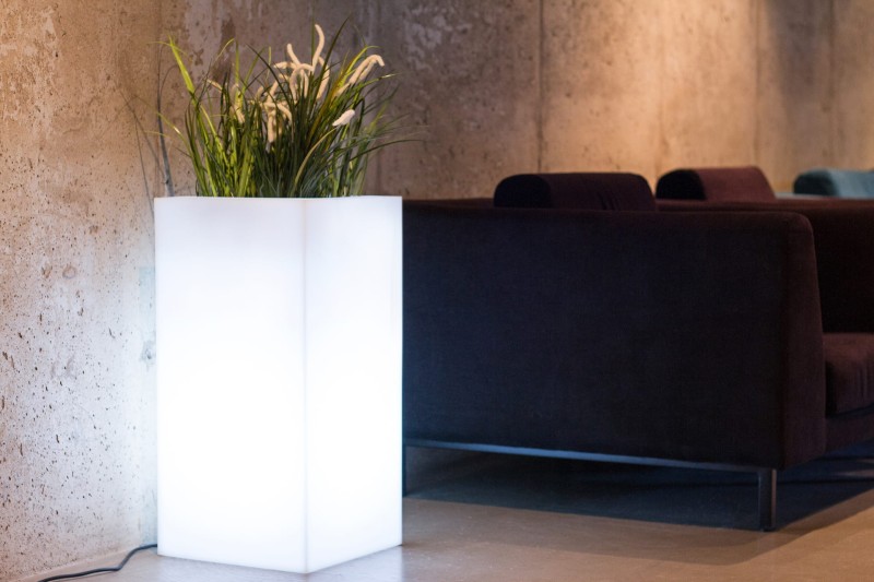 donica Tower pot light _06.jpg