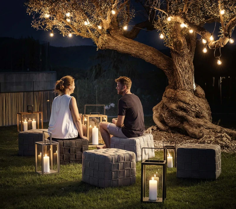 Podnóżek_cube_caneline