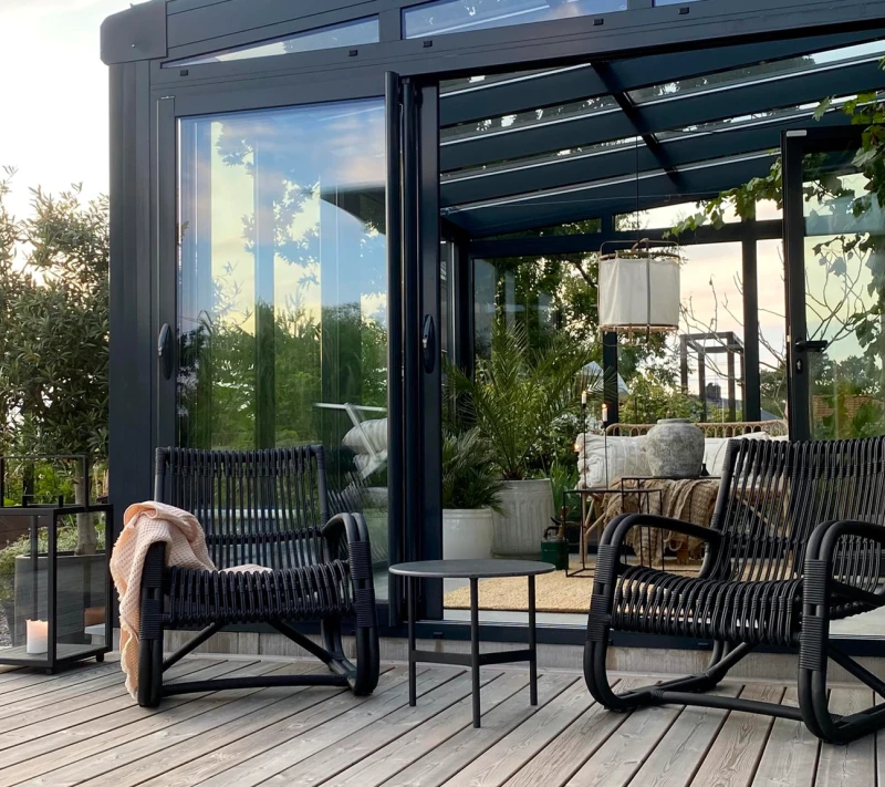 Ogrodowy_fotel_wypoczynkowy_CURVE_caneline