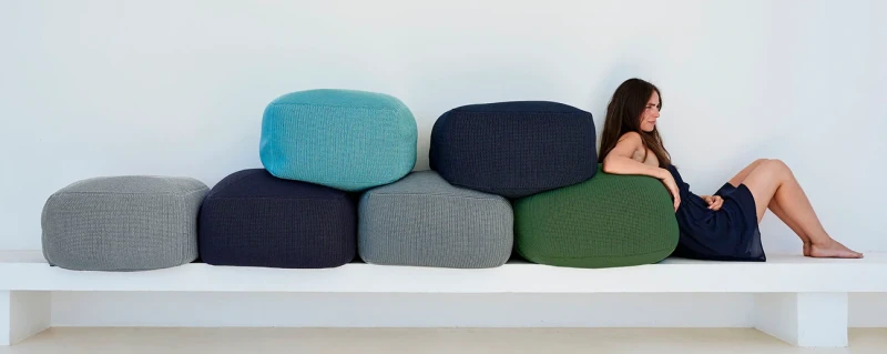 Podnóżek_DIVINE_caneline