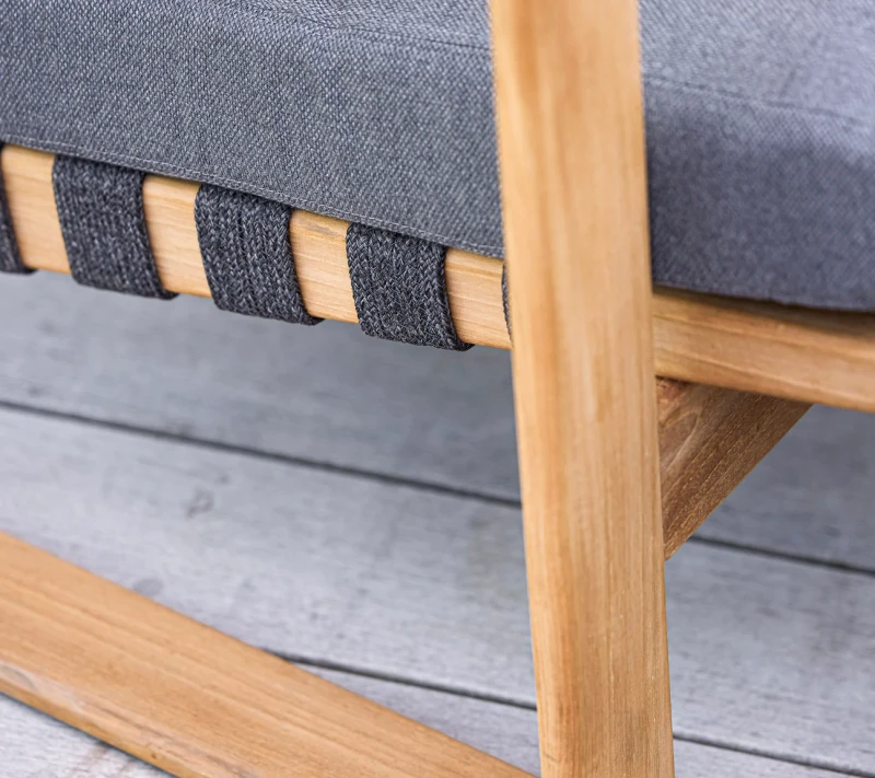 Ogrodowa_sofa_wypoczynkowa_ENDLESS_caneline