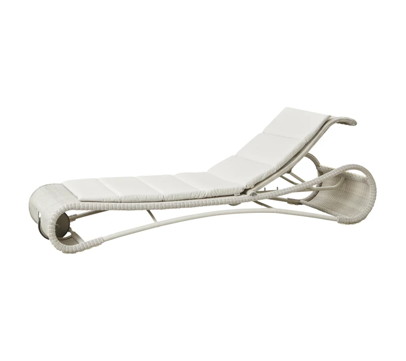 Ogrodowy_leżak_escape_caneline