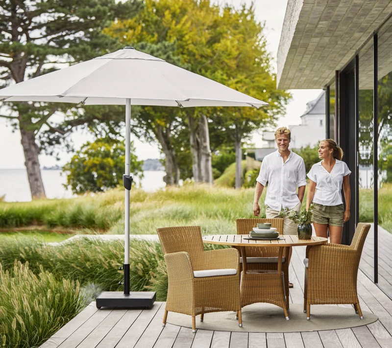 Ogrodowe_krzesło_hampsted_caneline