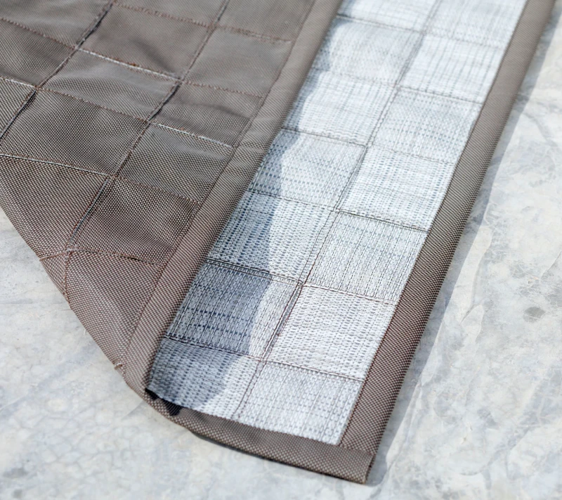 Dywan_ogrodowy_IAM_caneline