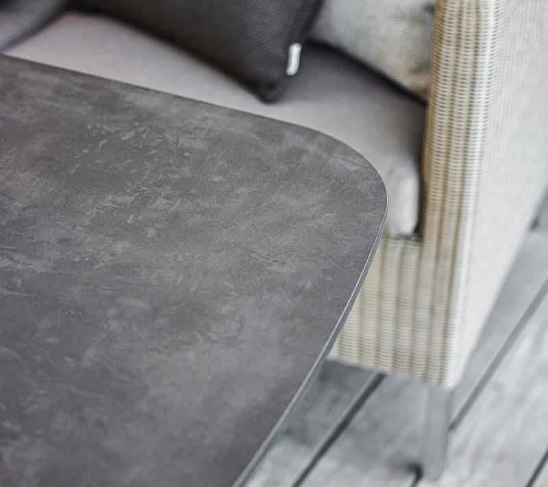 Stół_ogrodowy_obiadowy_JOY_caneline