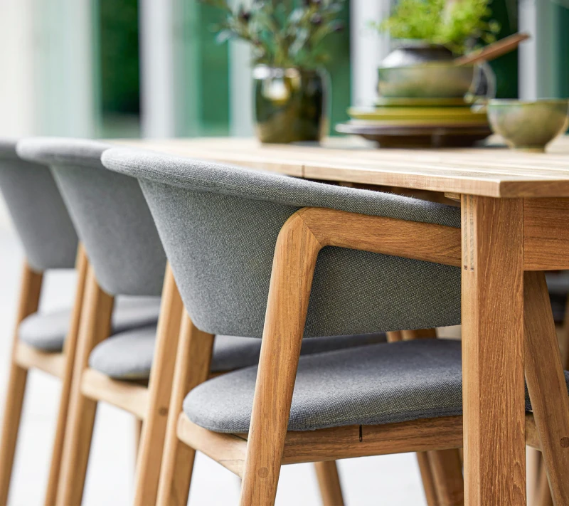 Ogrodowe_krzesło_obiadow_LUNA_caneline