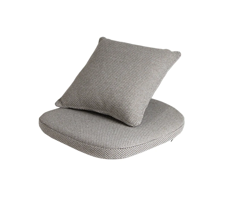 Zestaw_poduszek_MOMENTS_caneline_FOCUS