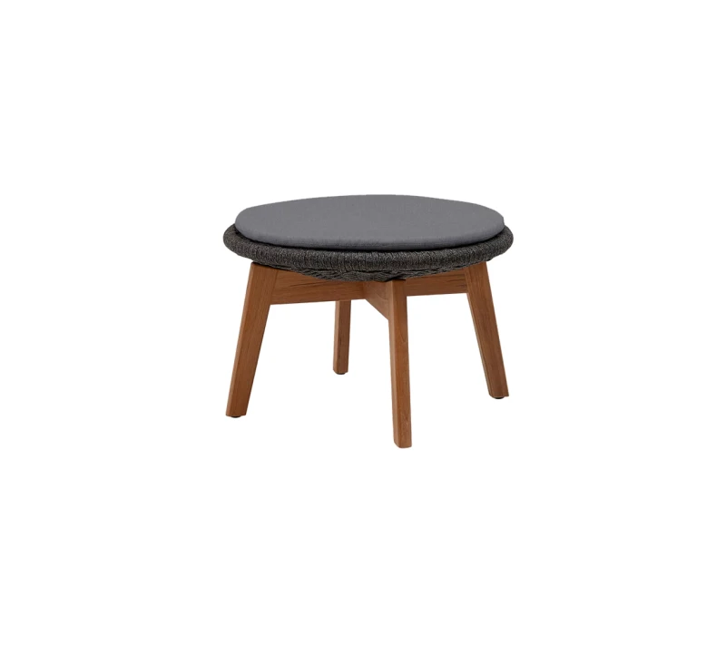 Ogrodowy_podnóżek_PEACOCK_caneline