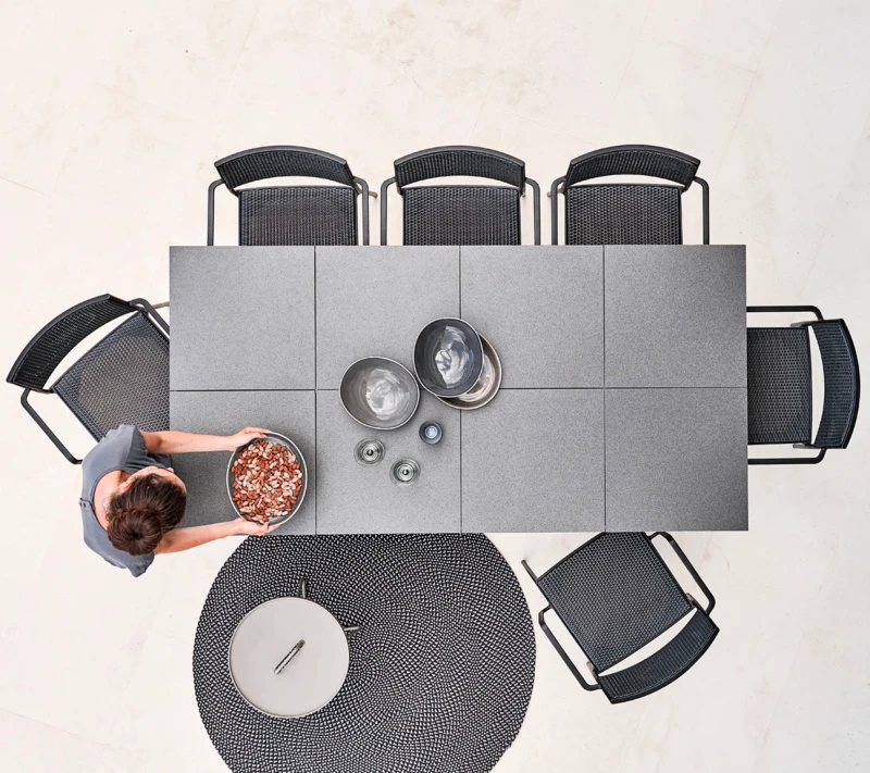 Ogrodowy_Stół_jadalniany_caneline