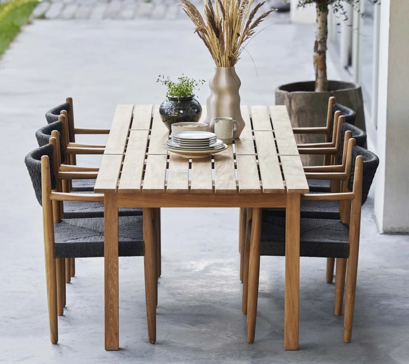 Ogrodowe_krzesło_obiadowe_ROYAL_caneline