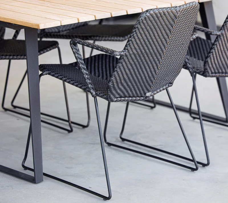 Ogrodowe_krzesło_obiadowe_VISION_caneline