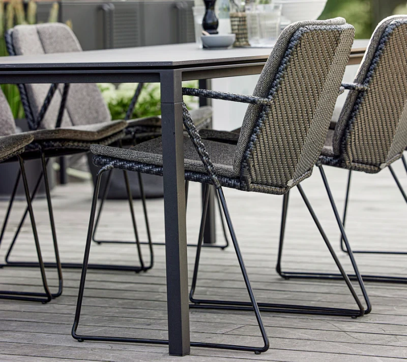 Ogrodowe_krzesło_obiadowe_VISION_caneline