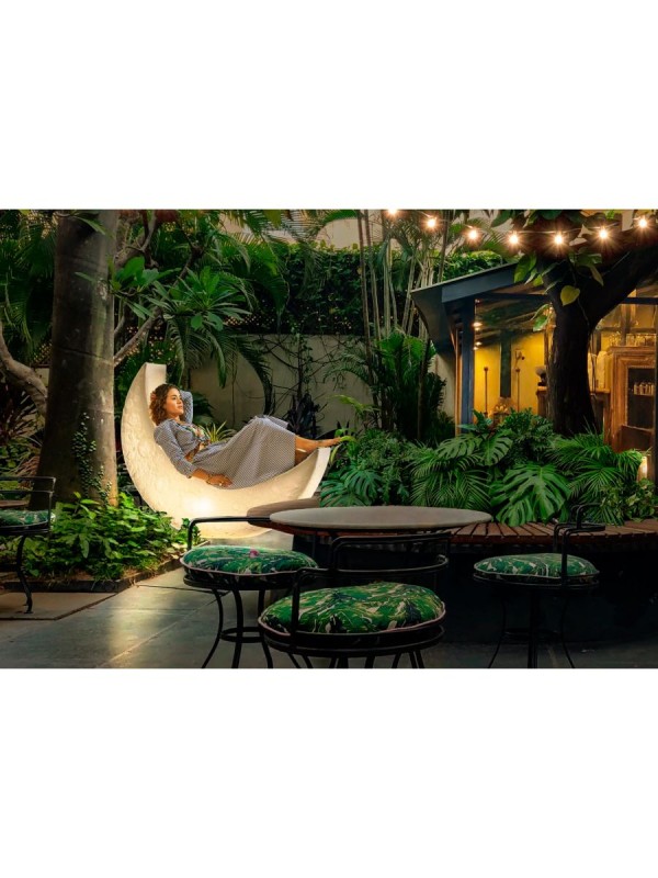 lampa_opgrodowa_fotel_my_moon_seletti