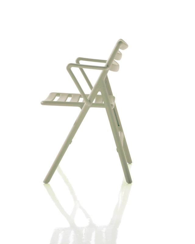 Składane_krzesło_ogrodowe_AIRCHAIR_magis