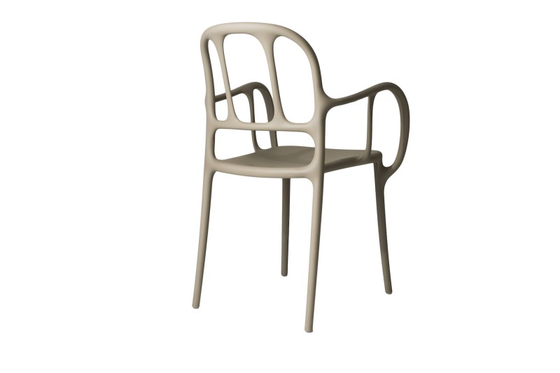 Designerskie_krzesło_ogrodowe_MILA_magis