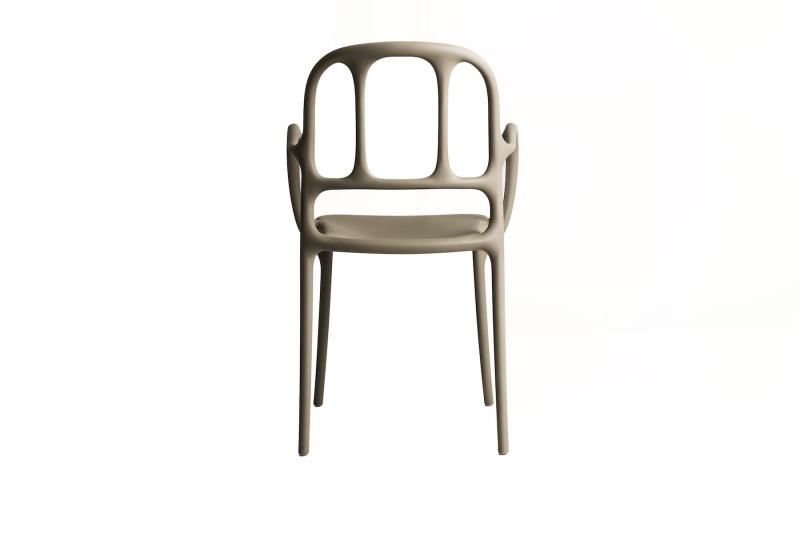 Designerskie_krzesło_ogrodowe_MILA_magis