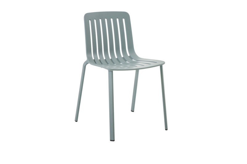 Aluminiowe_krzesło_ogrodowe_PLATO_magis