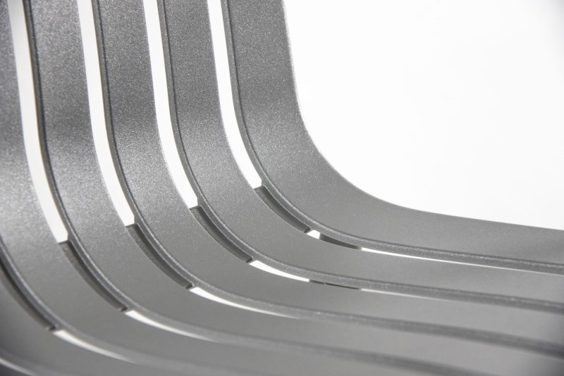 Aluminiowe_krzesło_ogrodowe_PLATO_magis